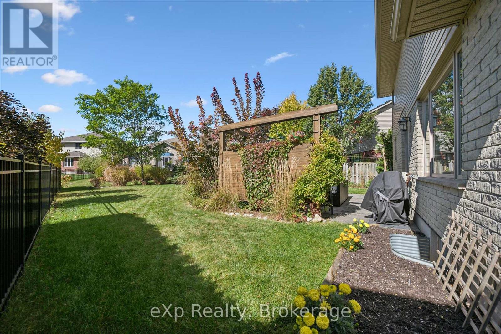 128 KEATING DRIVE - 40