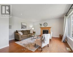 Bedroom 2 - 128 Keating Drive, Centre Wellington, ON N0B1S0 Photo 14