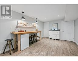 128 Keating Drive, Centre Wellington, ON N0B1S0 Photo 34