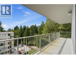 802 1745 Esquimalt Avenue, West Vancouver, BC V7V1R7 Photo 12