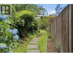 802 1745 Esquimalt Avenue, West Vancouver, BC V7V1R7 Photo 29