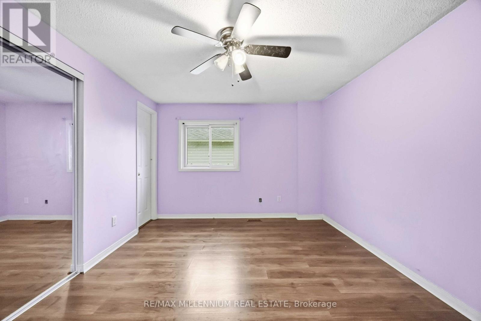 113 GLENABBEY DRIVE - 25