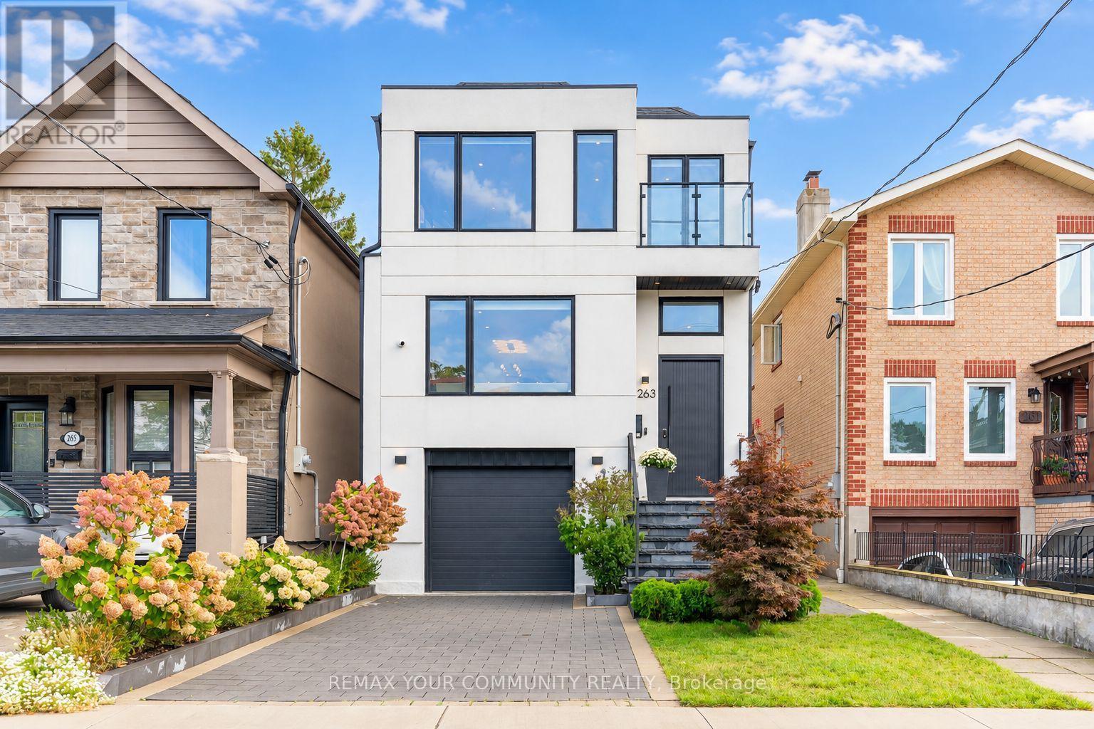 263 Linsmore Crescent, Toronto, ON