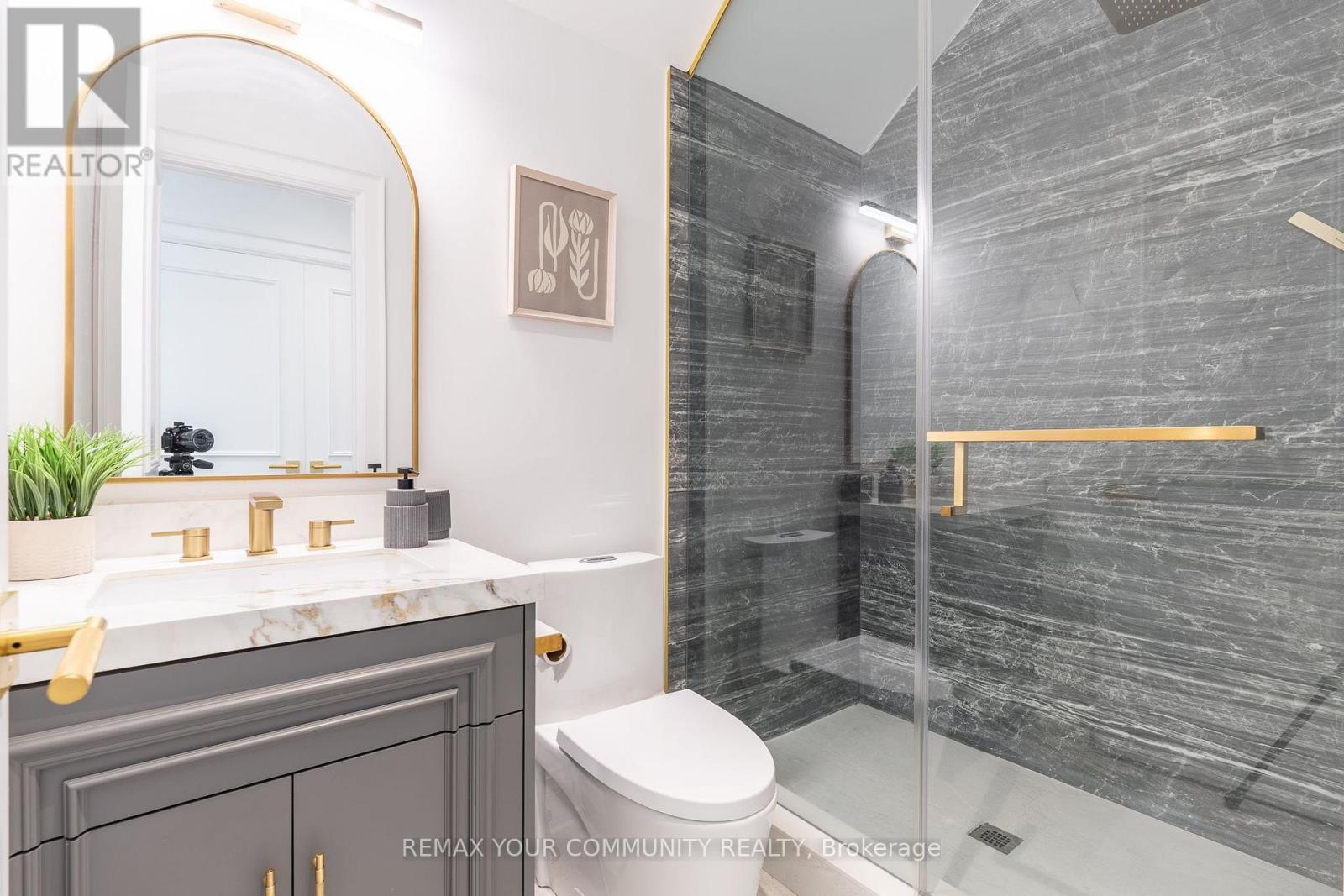 263 Linsmore Crescent, Toronto, ON photo 34