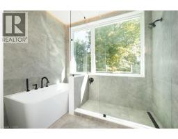 560 Werni Court, Waterloo, ON N2V2S7 Photo 39