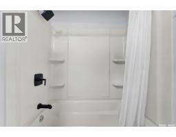 Bedroom - 19 Barr Place, Saskatoon, SK S7M4G1 Photo 10