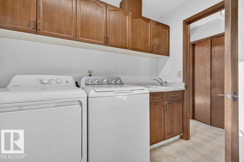 Hillview, Hillview — photo 21 of 30: Property photo