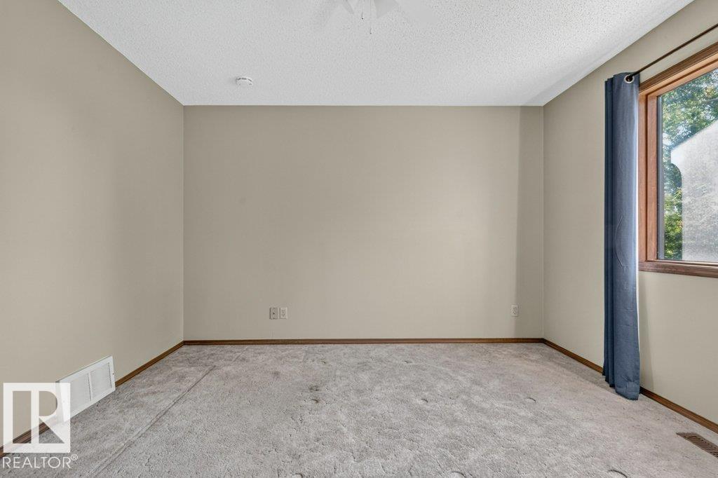 Hillview, Hillview — photo 25 of 30: Property photo