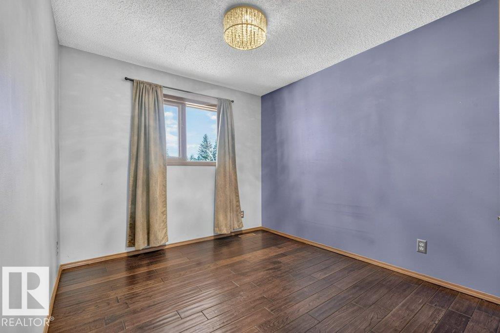 Hillview, Hillview — photo 28 of 30: Property photo