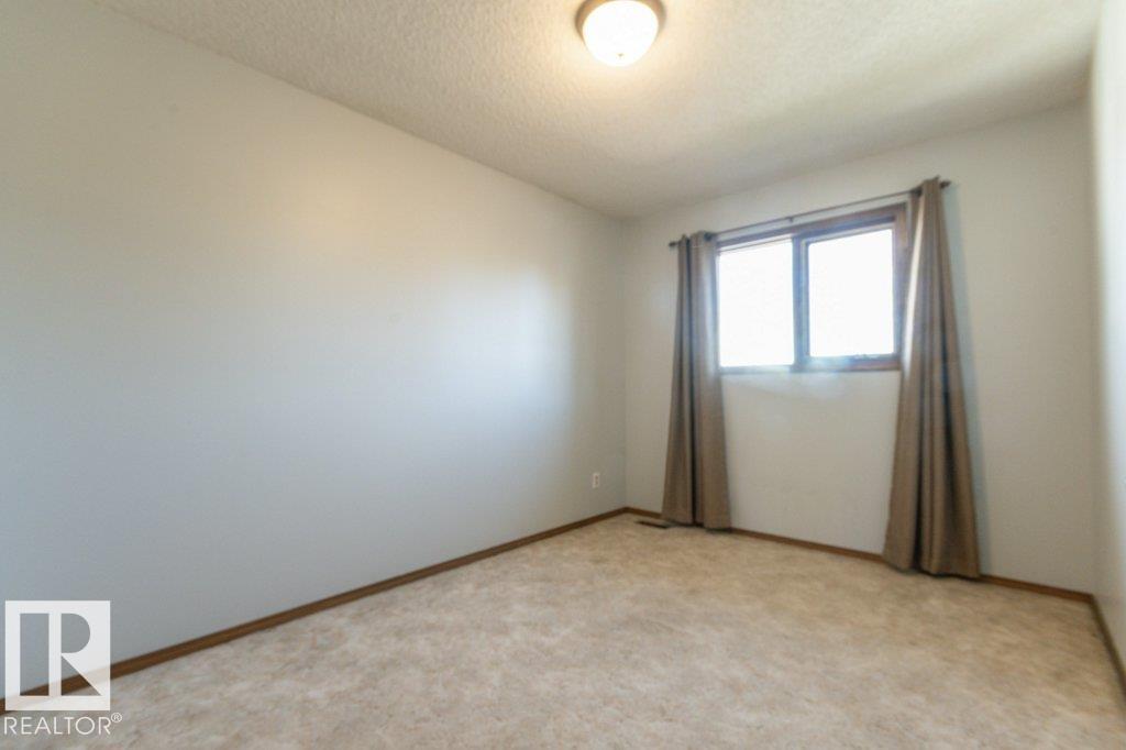 Hillview, Hillview — photo 29 of 30: Property photo