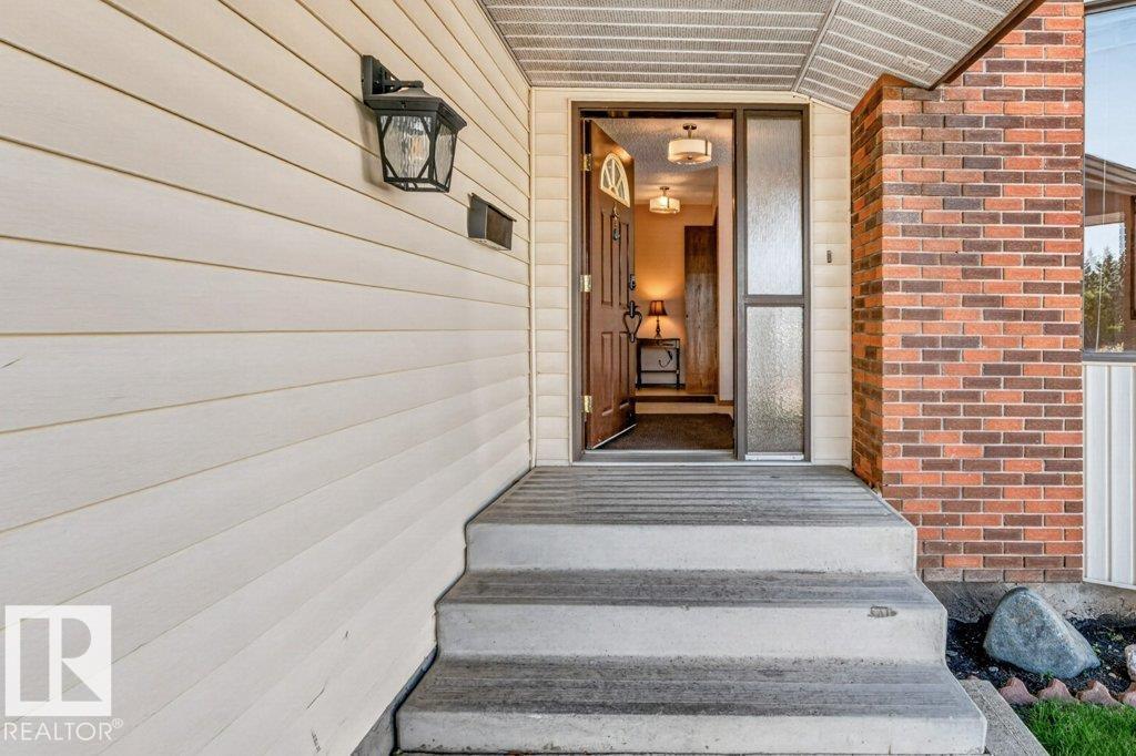 Hillview, Hillview — photo 3 of 30: Property photo