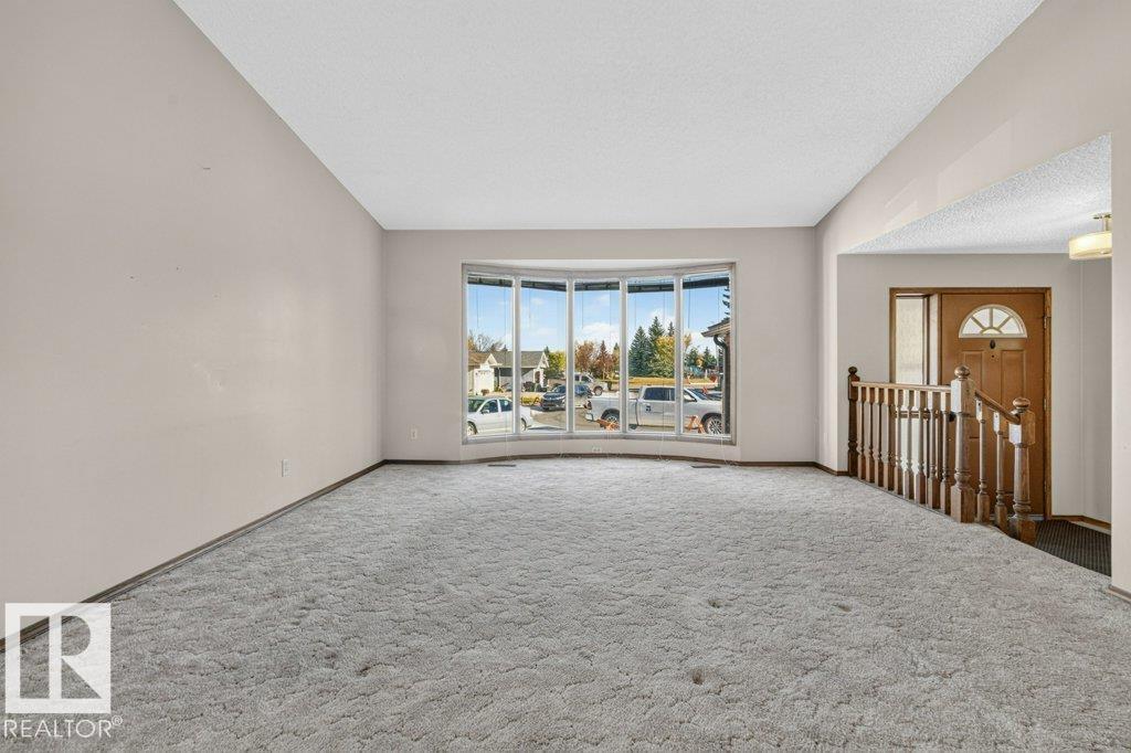 Hillview, Hillview — photo 8 of 30: Property photo