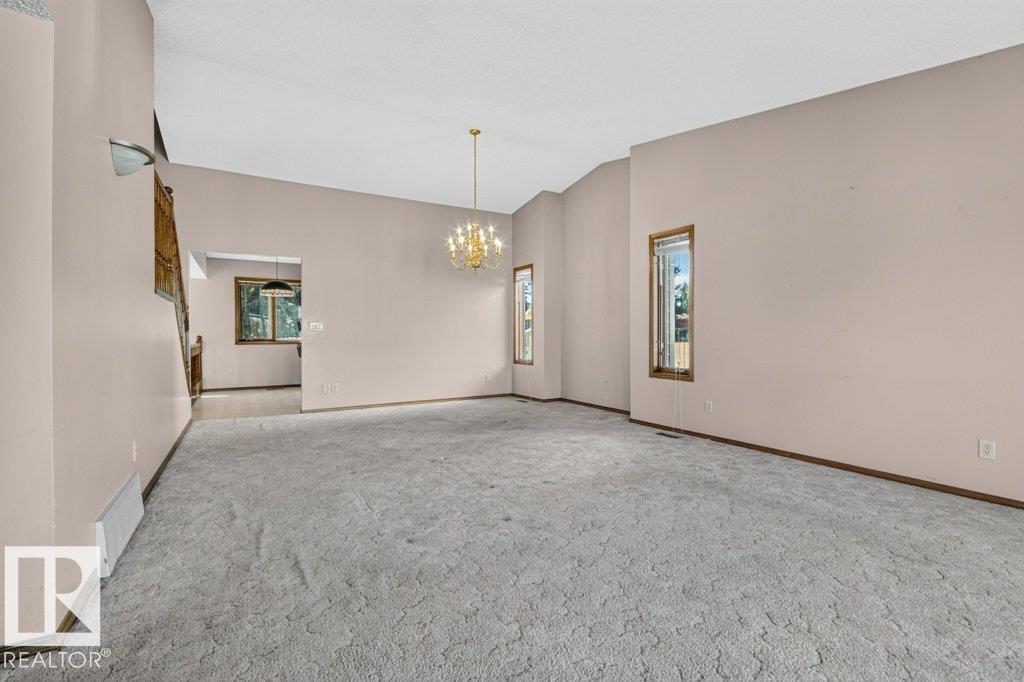 Hillview, Hillview — photo 9 of 30: Property photo