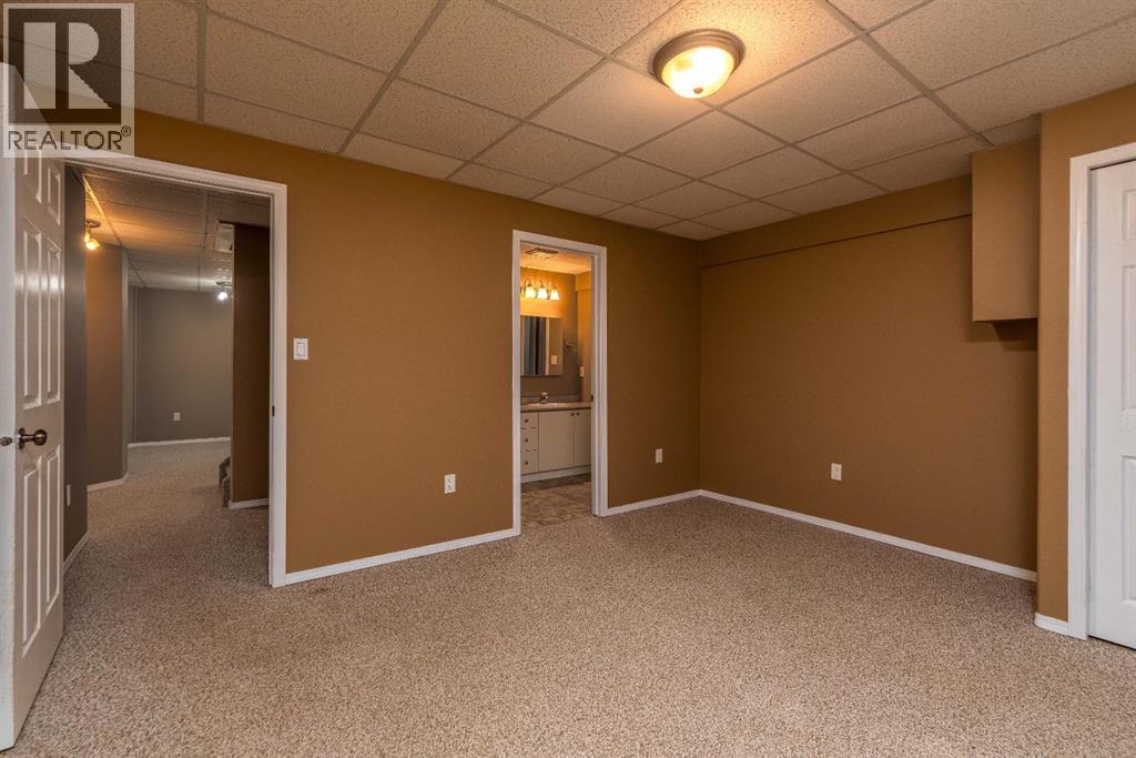 3404 65 Avenue - Image 24