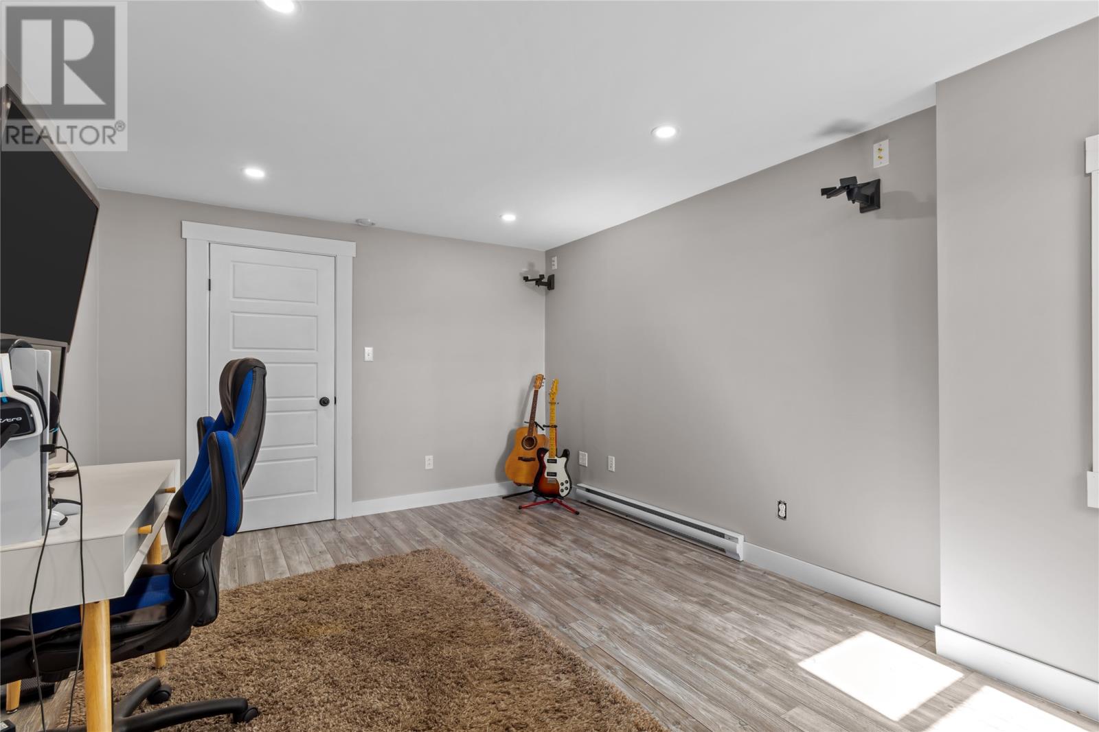 38 Pattison Street - 21