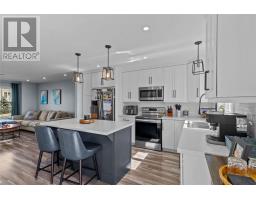 38 Pattison Street thumbnail 8