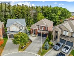 Family room - 55 Maverick Crescent, Vaughan, ON L6A4L1 Photo 8