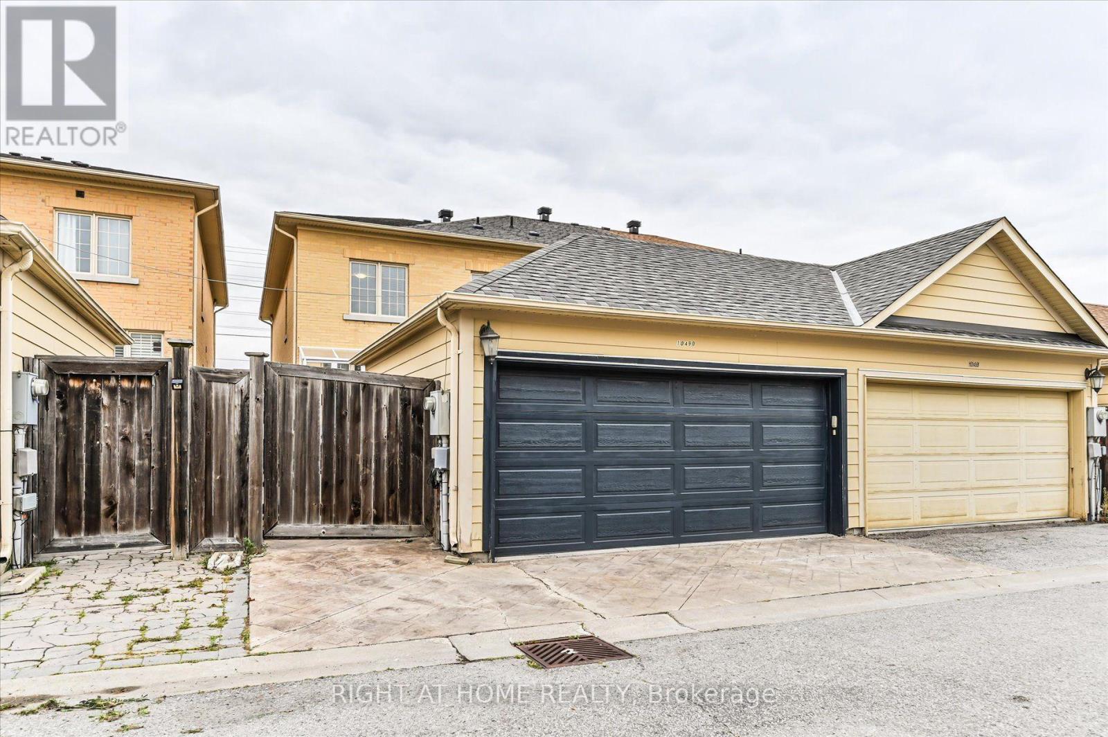 10490 VICTORIA SQUARE BOULEVARD - 26