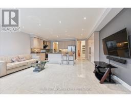 10490 Victoria Square Boulevard, Markham, ON L6C0A4 Photo 10