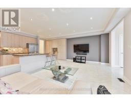 Great room - 10490 Victoria Square Boulevard, Markham, ON L6C0A4 Photo 9