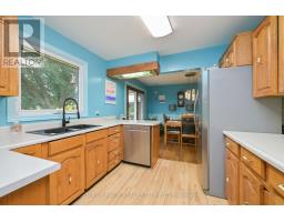 Kitchen - 171 Murphy Road, Essa, ON L3W0A2 Photo 8