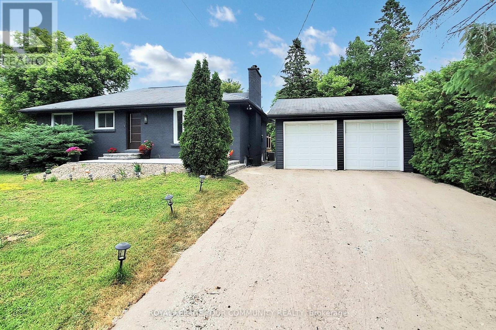 16095 7th Concession Road, King, ON photo 2