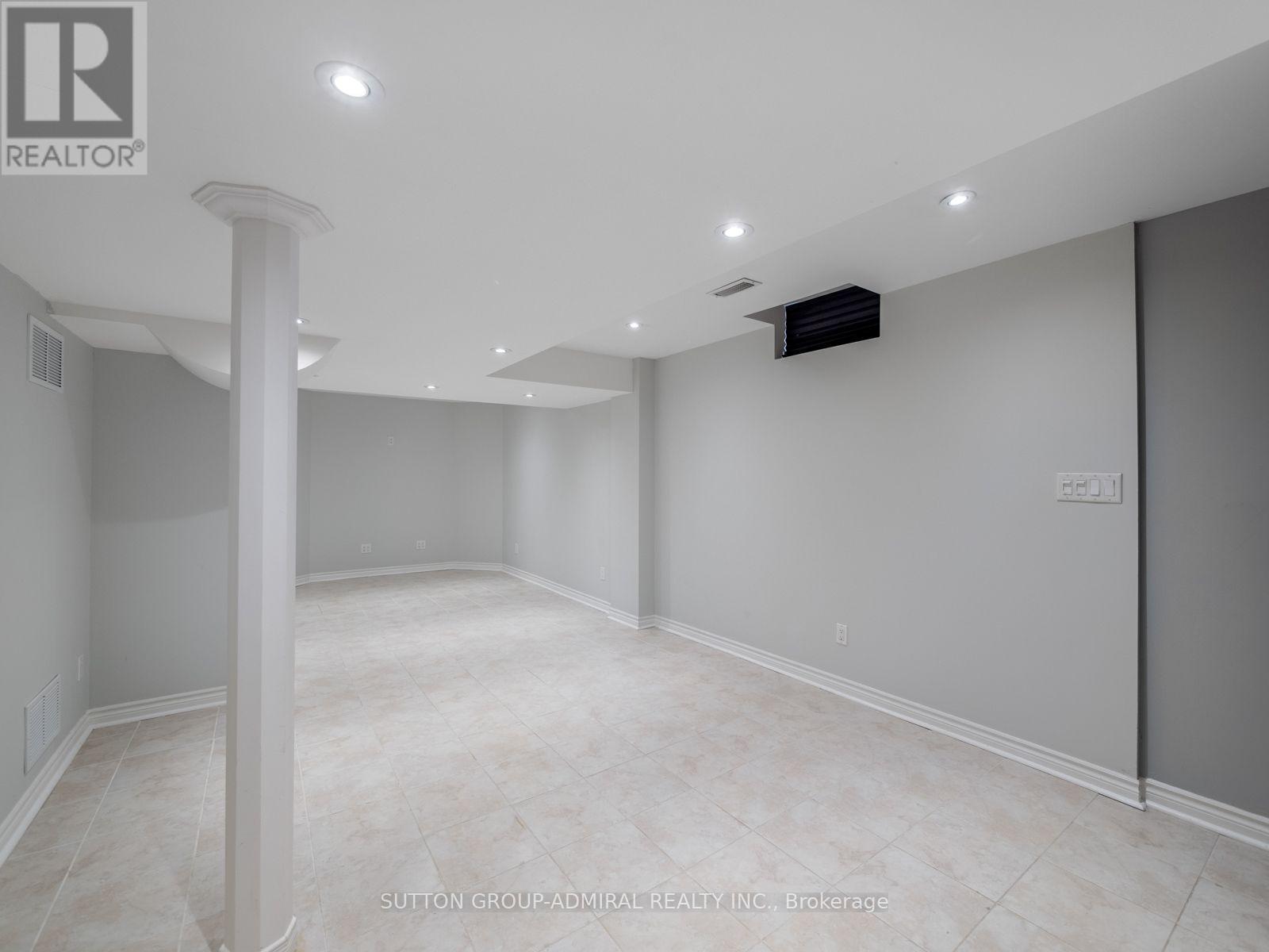 38 Orion Avenue, Vaughan, ON photo 37