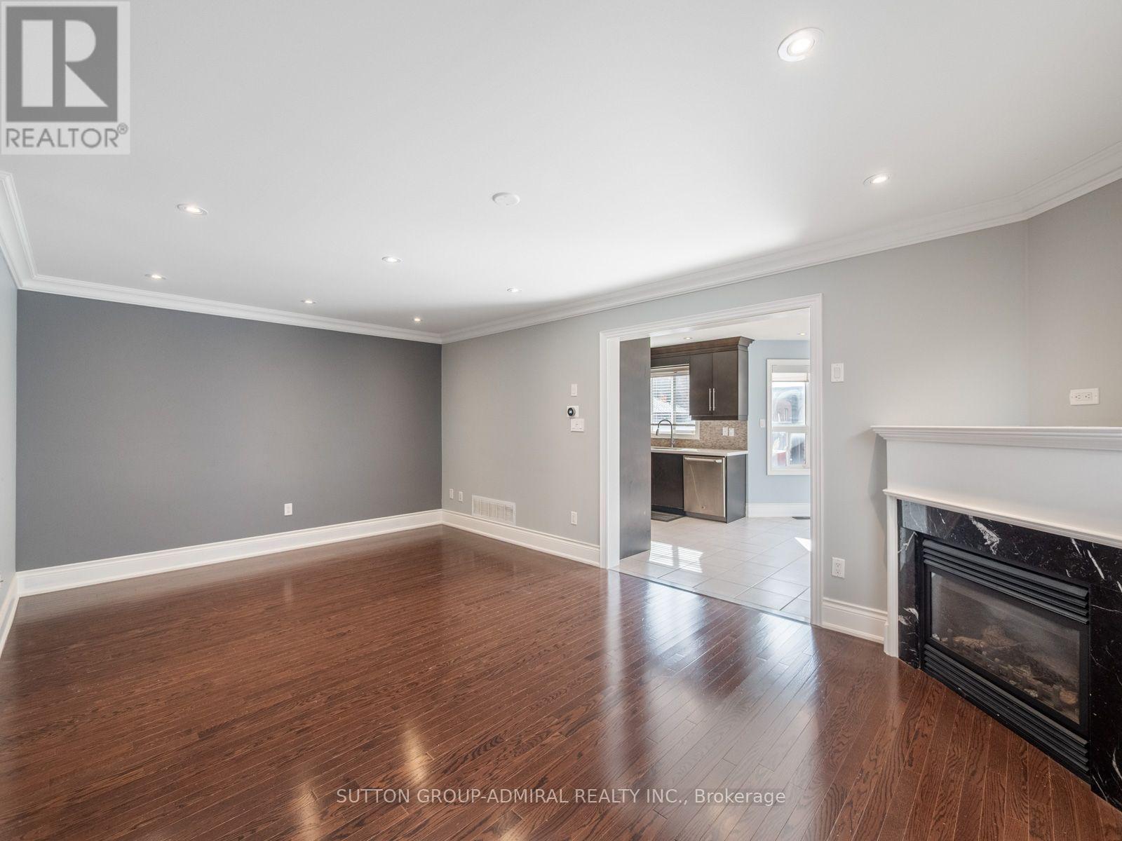 38 Orion Avenue, Vaughan, ON photo 8