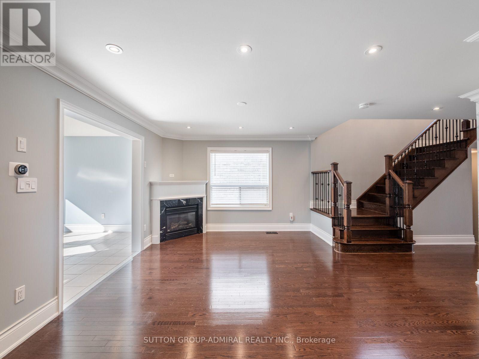 38 Orion Avenue, Vaughan, ON photo 9