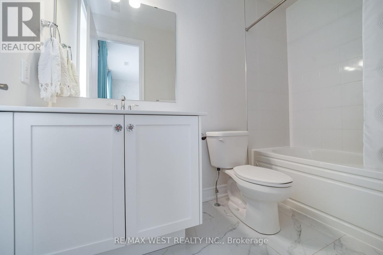 23 MACMURCHY AVENUE - 15