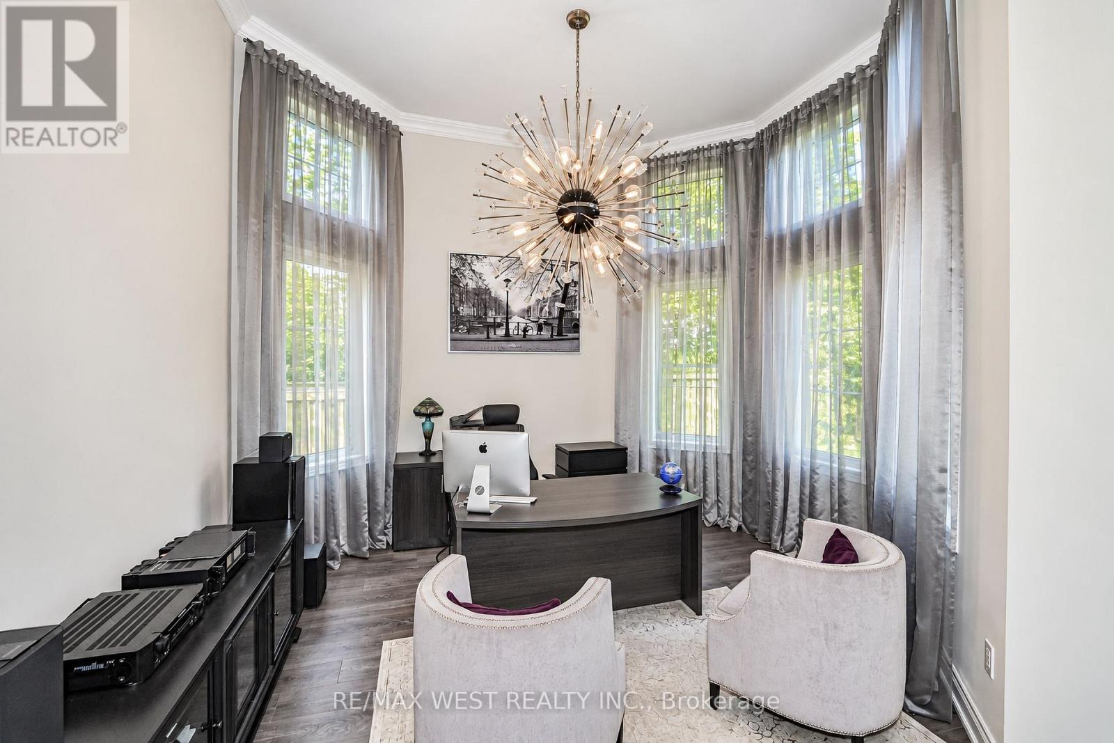 23 MACMURCHY AVENUE - 2