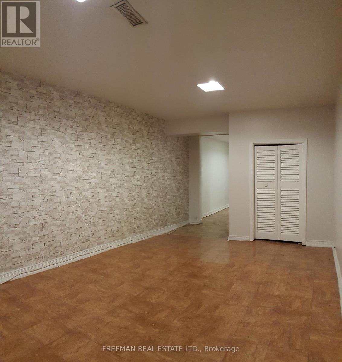 203 Fairview Avenue, Toronto, ON photo 19