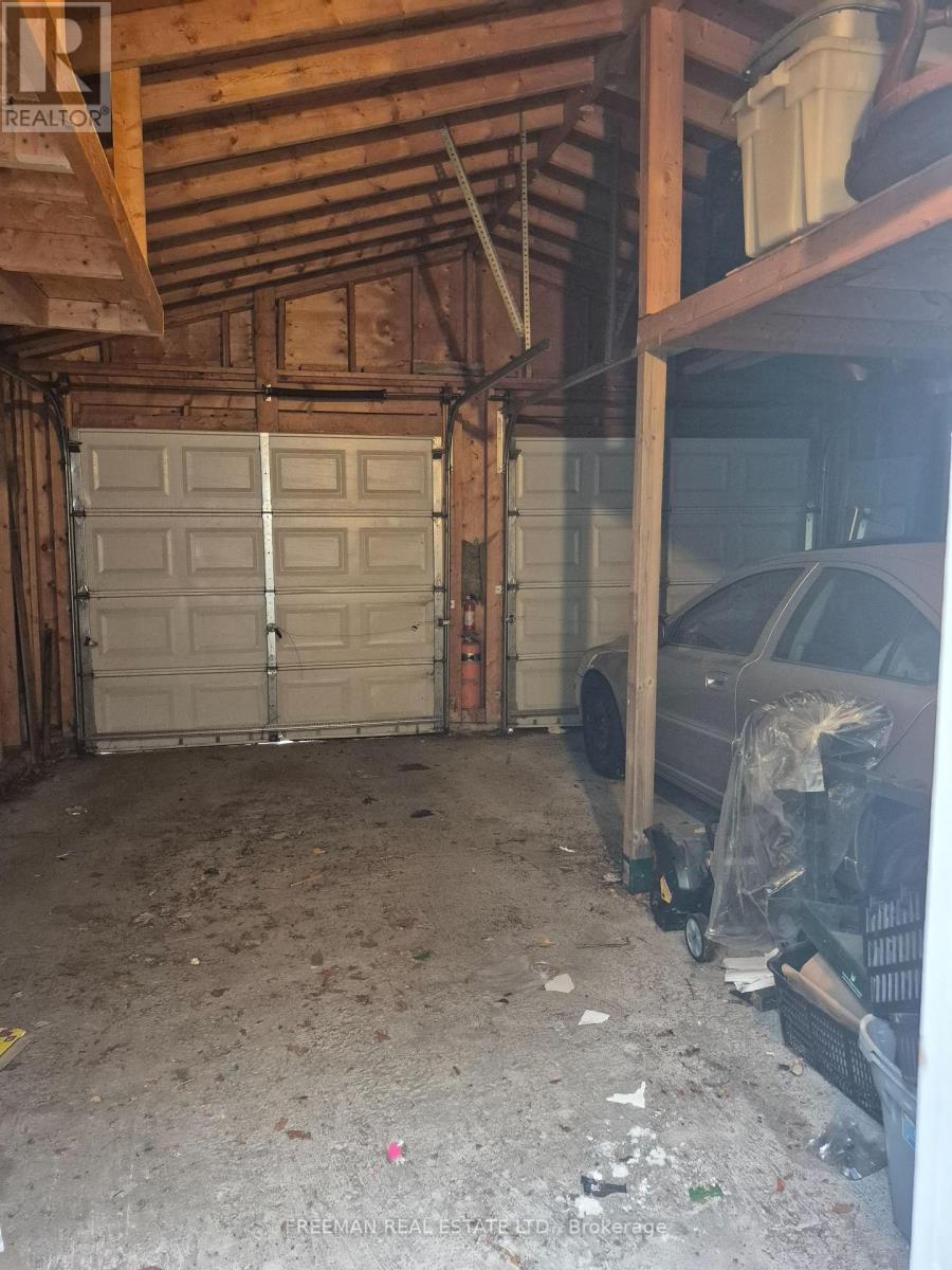 203 Fairview Avenue, Toronto, ON photo 27