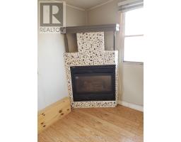 203 Fairview Avenue, Toronto, ON M6P3A6 Photo 12