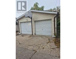 203 Fairview Avenue, Toronto, ON M6P3A6 Photo 28