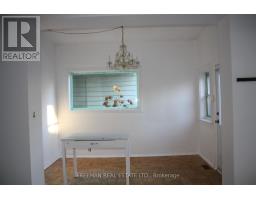 203 Fairview Avenue, Toronto, ON M6P3A6 Photo 8