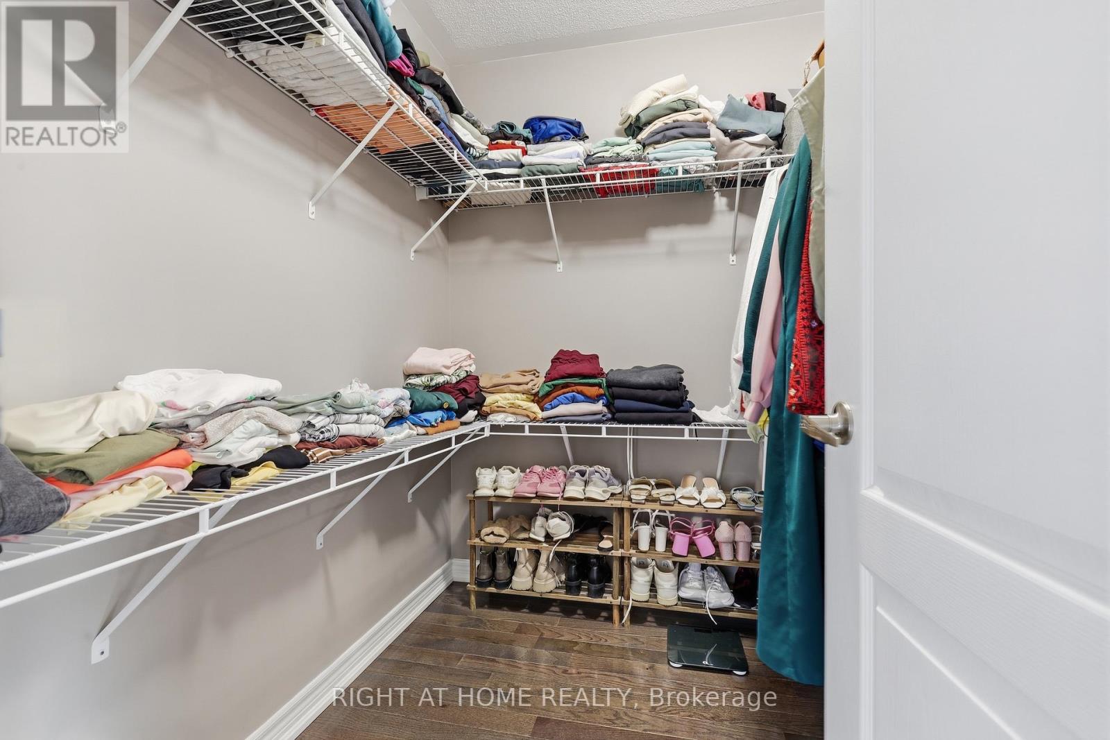 43 DIAMOND LEAF LANE - 16