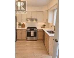 5 Conamore Crescent, Toronto, ON M3J1H2 Photo 6