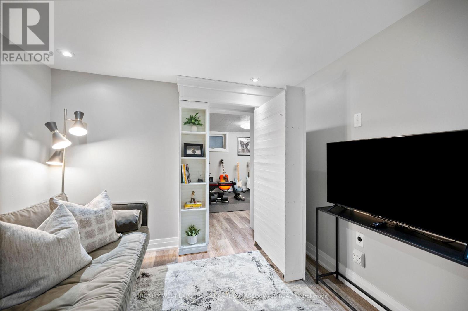 56 Roxaline Street, Toronto, ON photo 41