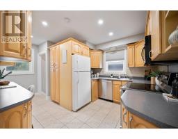 56 Roxaline Street, Toronto, ON M9P2Y9 Photo 19
