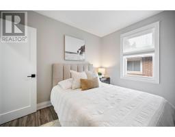 56 Roxaline Street, Toronto, ON M9P2Y9 Photo 31