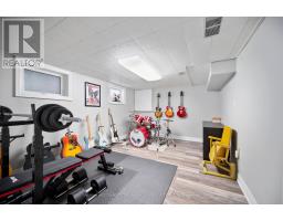 56 Roxaline Street, Toronto, ON M9P2Y9 Photo 42