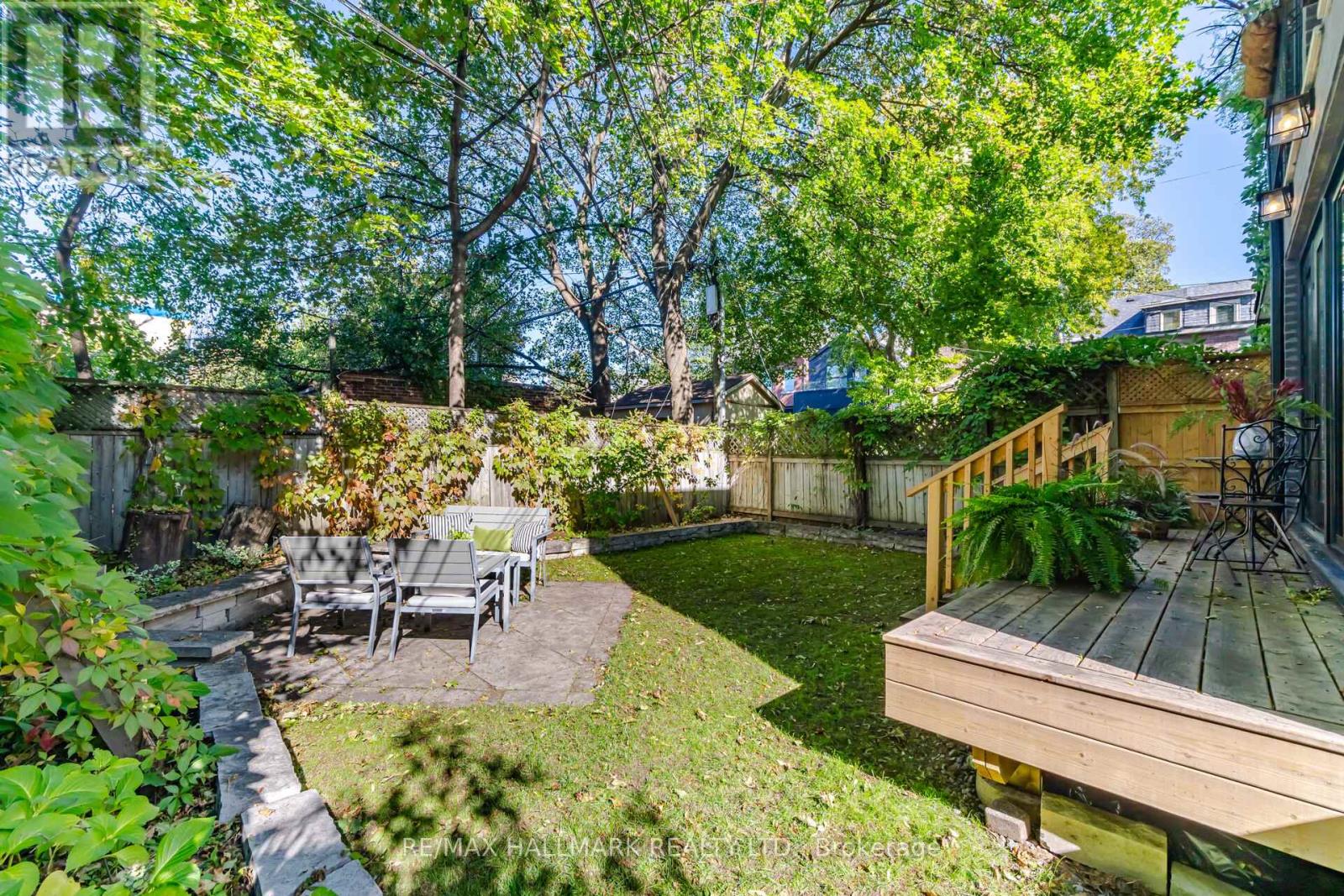 22 PRETORIA AVENUE - 46