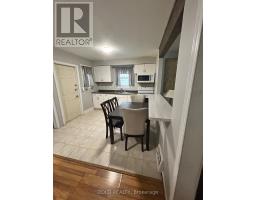 Living room - 6325 Murray Street, Niagara Falls, ON L2G2K8 Photo 6