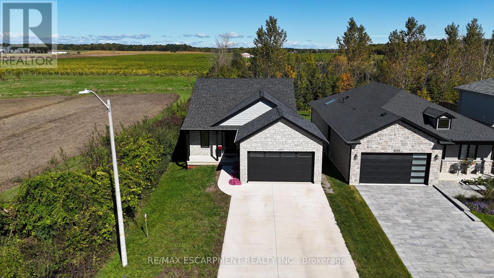 4237 Manson Lane, Lincoln, ON photo 2