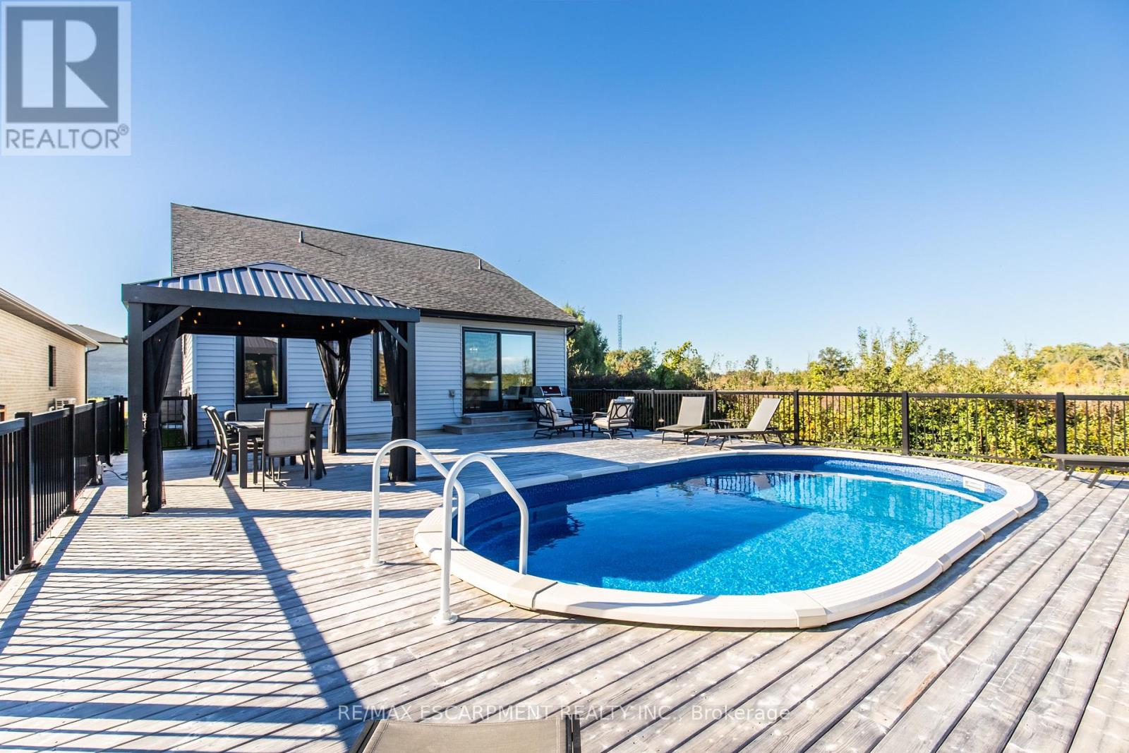 4237 MANSON LANE - 34