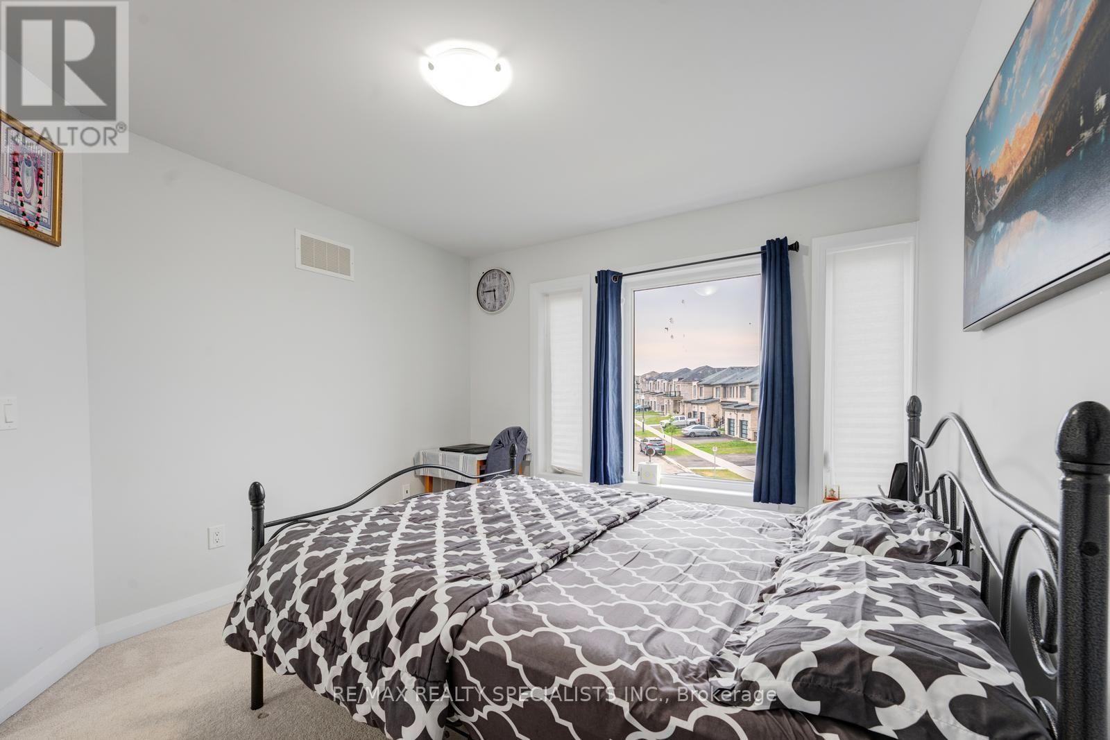 908 SOBESKI AVENUE - 33