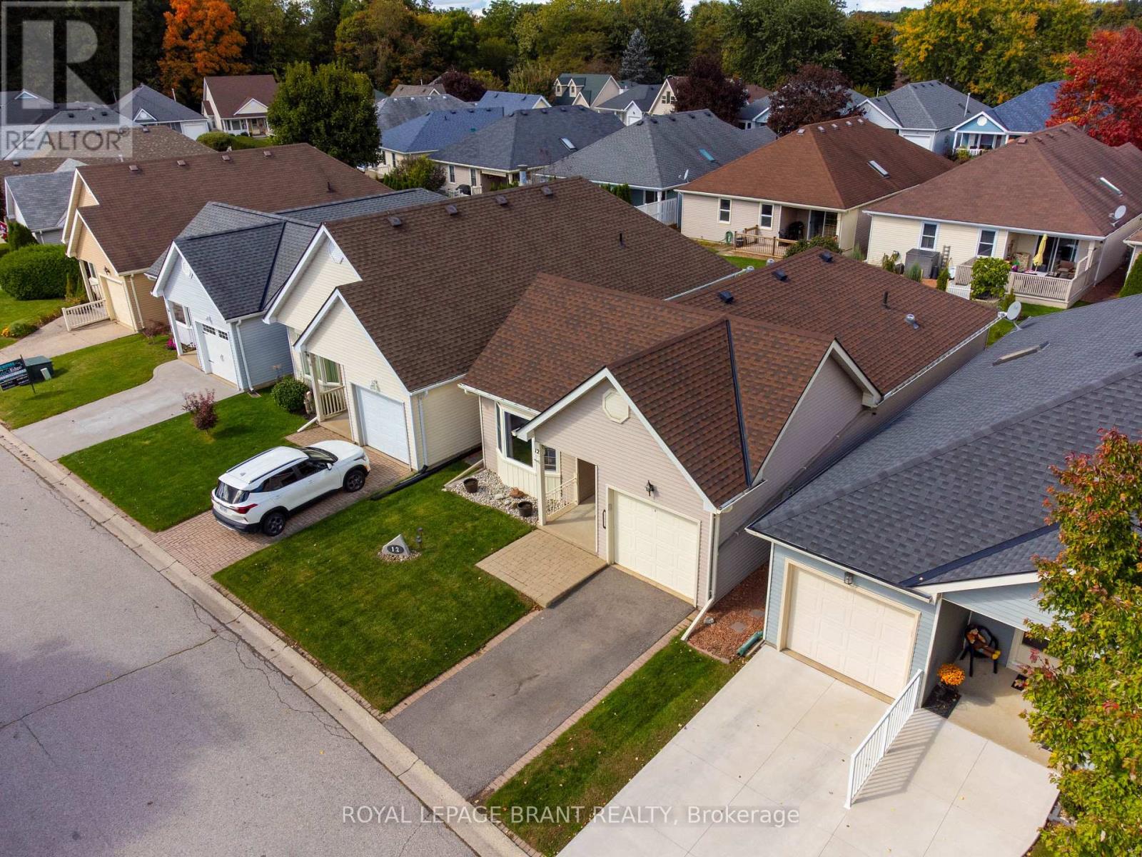 12 HAWKINS CRESCENT - 30