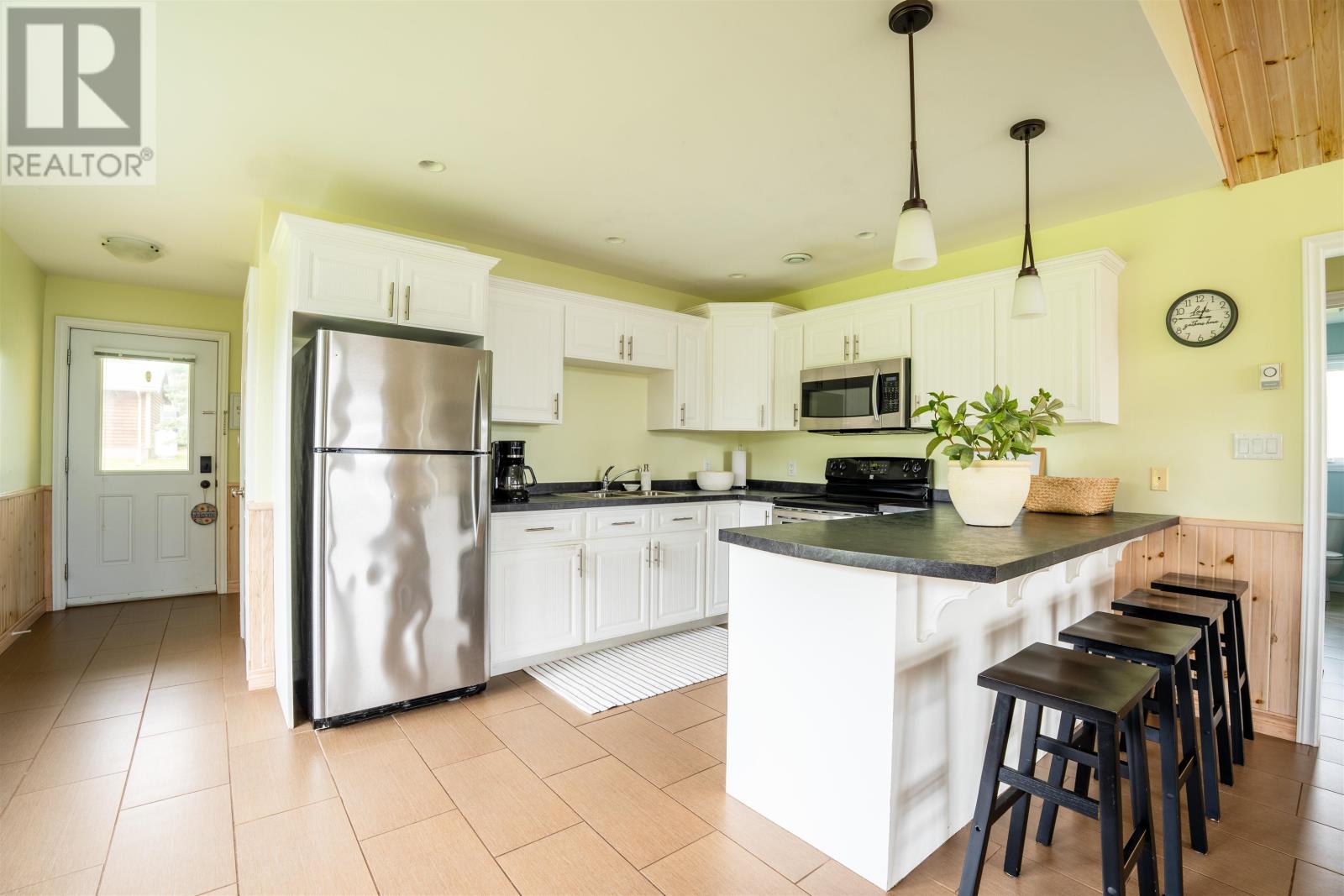 25 BURNS Avenue - Image 14