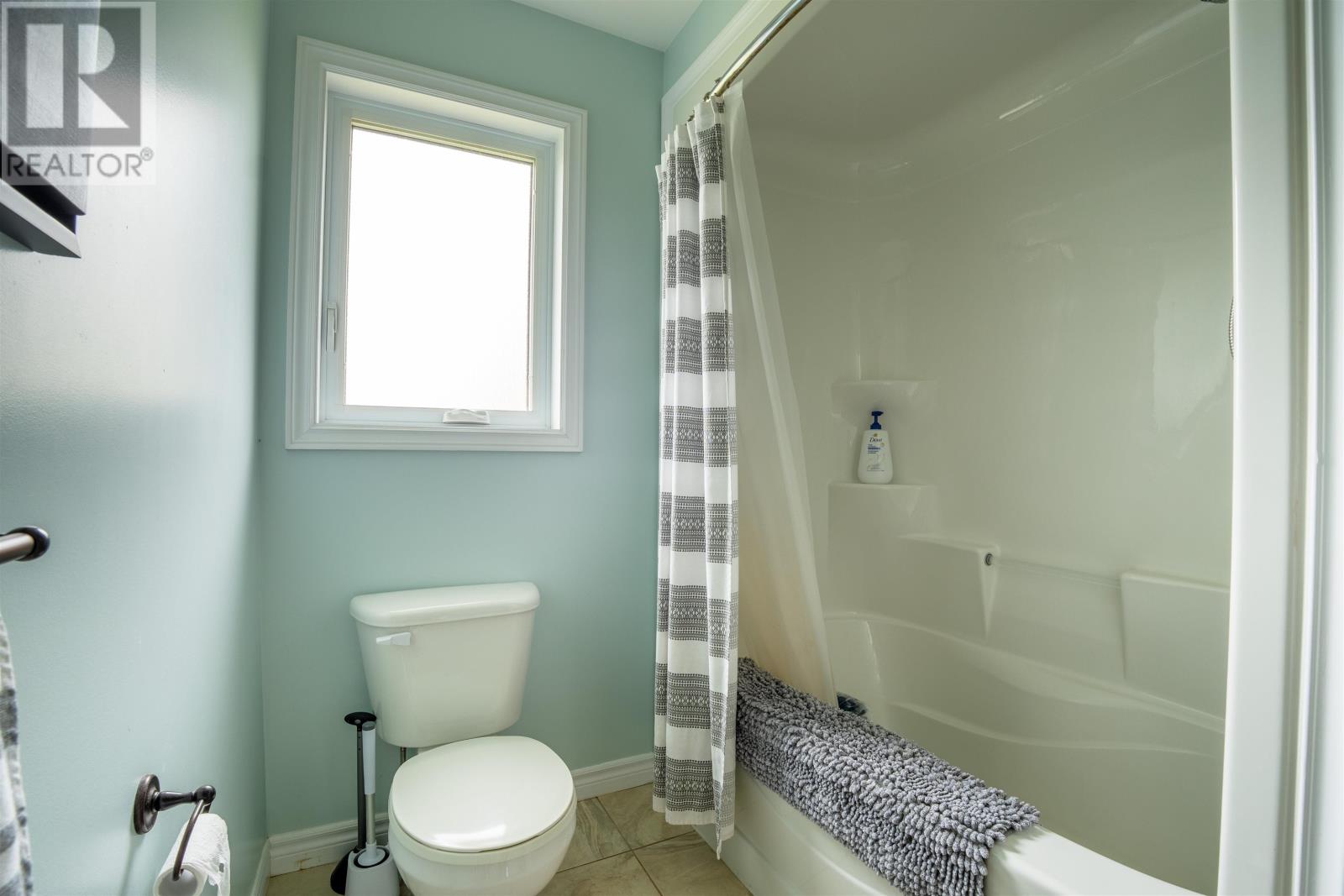 25 BURNS Avenue - Image 35